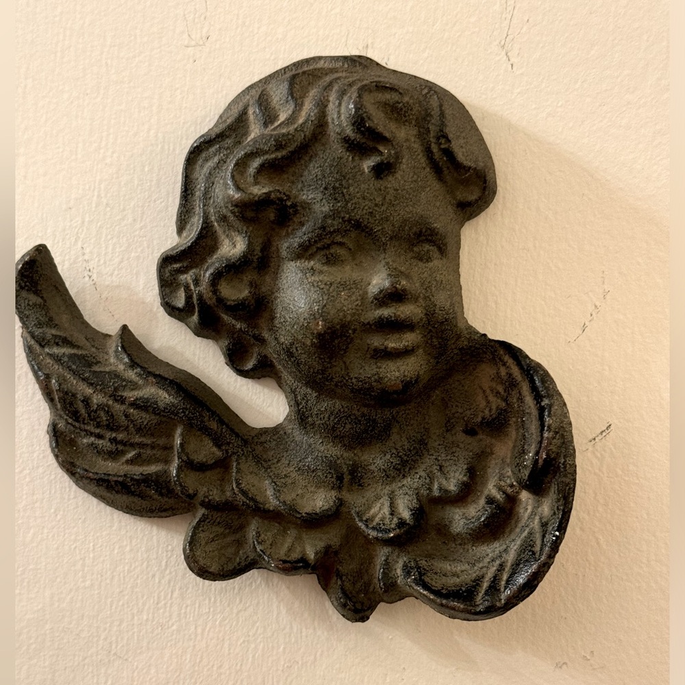 Vintage Solid-Heavy Cherub Angels / Decor